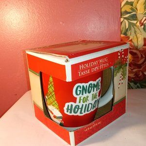 GNOME HOLODAY CHRISTMAS 14 FL OZ MUG. NEW!